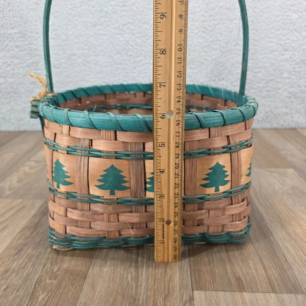 Rustic Woven Splint Christmas Basket Green Pine Tree Stencil Fixed Handle 13in